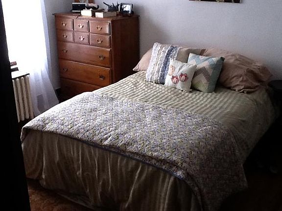 4th image of 408 Snelling Ave S
