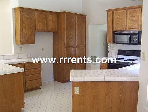 5th image of 6100 Brockenhurst Dr
