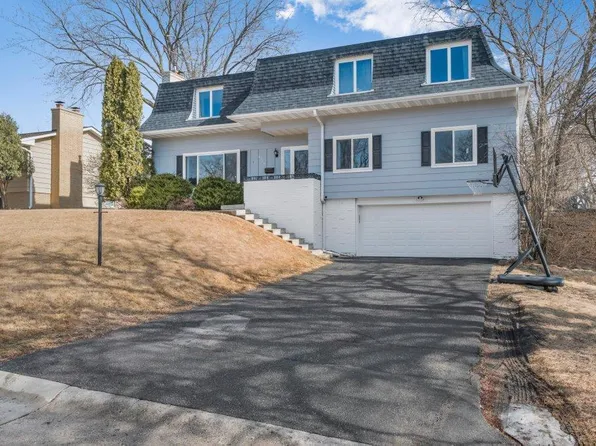 6329 Halifax Ave S, Minneapolis, MN 55424