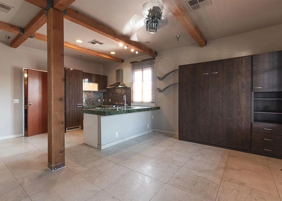 120 I St #303