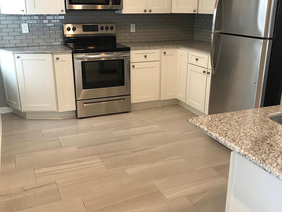 1st image of 80 Duluth Ave