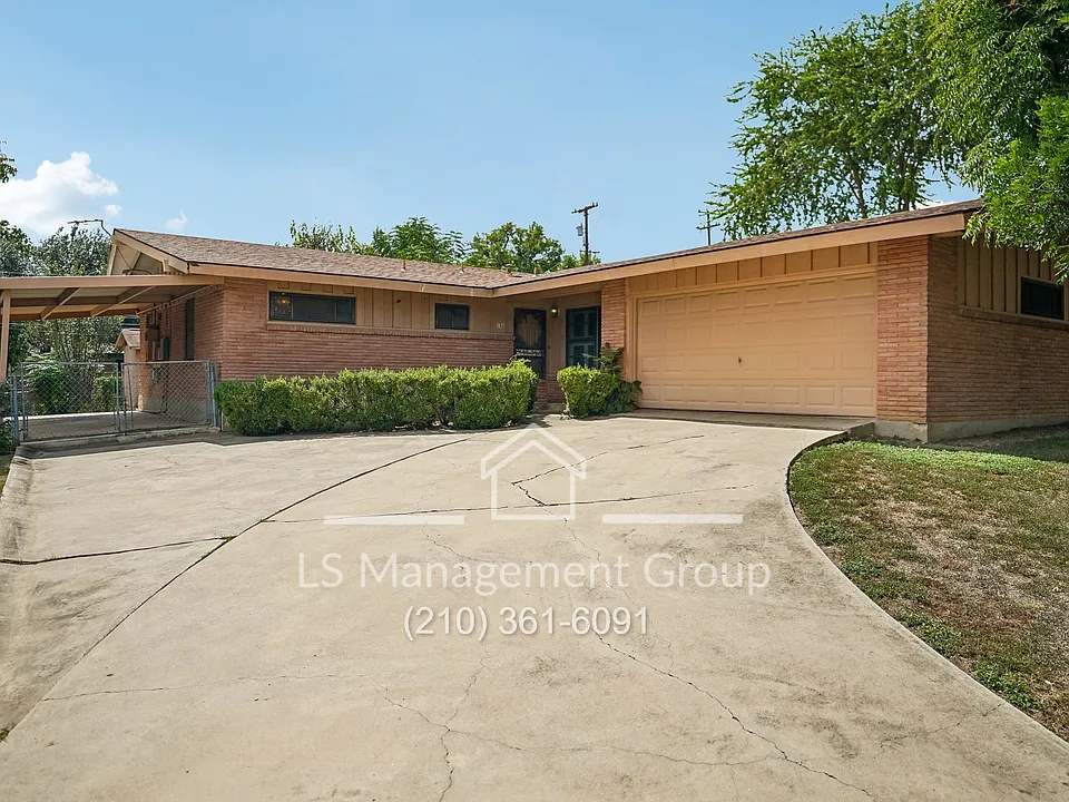 106 Springwood Ln