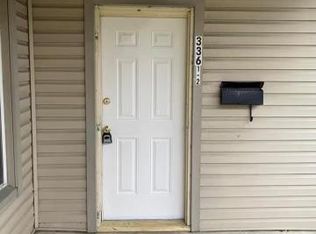 336 1/2 Locust Ave, Fairmont, WV 26554