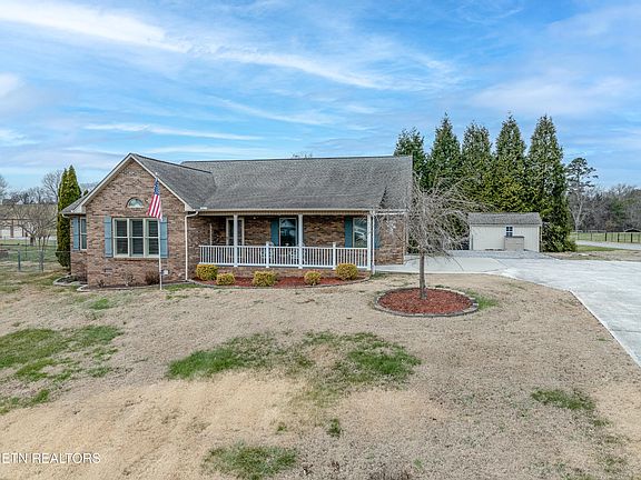 5th image of 4259 Paradise Hills Dr