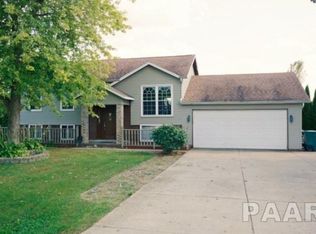 124 Canary Dr, Green Valley, IL