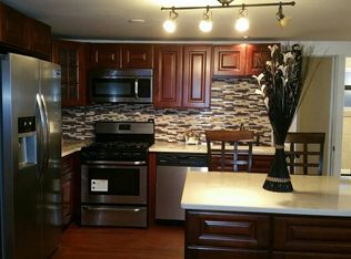 196 Old Sunrise Hwy, Massapequa, NY 11758