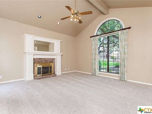 3rd image of 2715 Canyon Oaks Ct