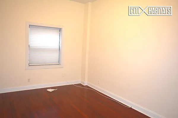 Rented by Citi Habitats | media 12