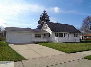 5210 Tulip Ave, Lansing, MI 48911