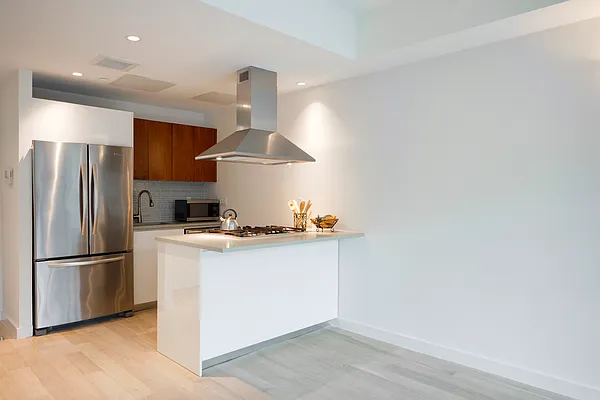 Rented by Bozzuto Management | media 27