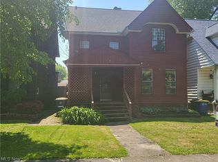 1704 Walnut Blvd, Ashtabula, OH 44004