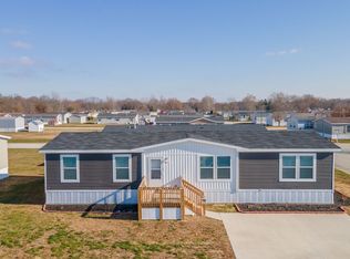 601 Woods Edge Ct W, West Lafayette, IN 47906
