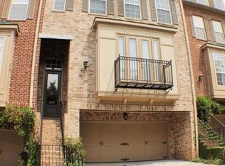 2689 Rivers Edge Dr NE, Atlanta, GA 30324