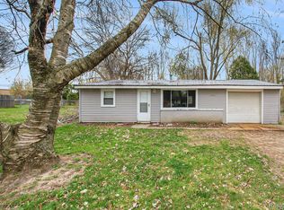 1844 Swaney Rd, Walled Lake, MI 48390