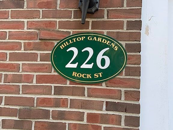 3rd image of 226 Rock St APT D4