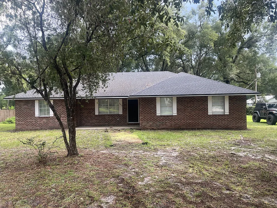 2454 SW Little Rd