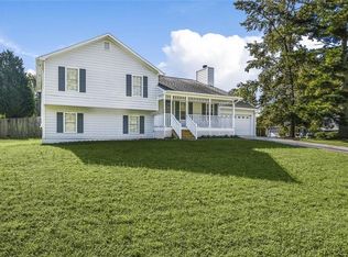 2951 Hollow Mill Ln, Buford, GA 30519