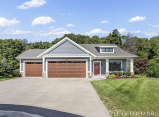 6437 Copperleaf Ct #17, Holland, MI