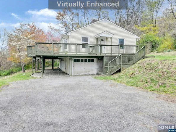 306 W Valley Brook Rd #1438, Califon, NJ 07830