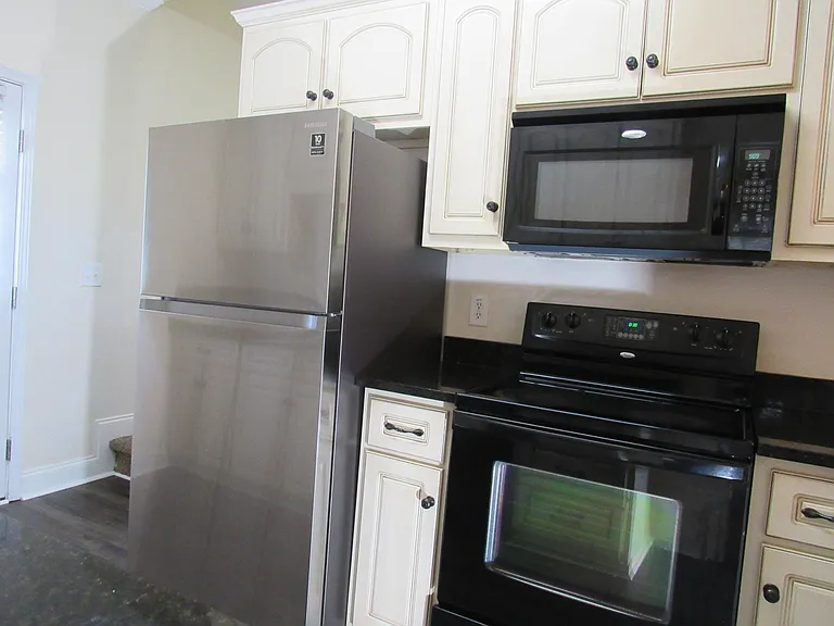 2134 Reserve Ln — Photo 11
