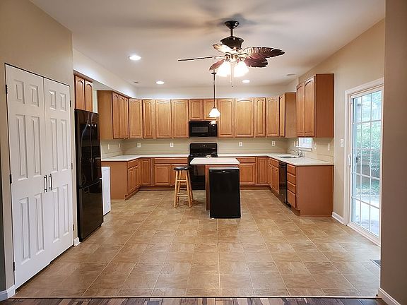 Kitchen
20X15