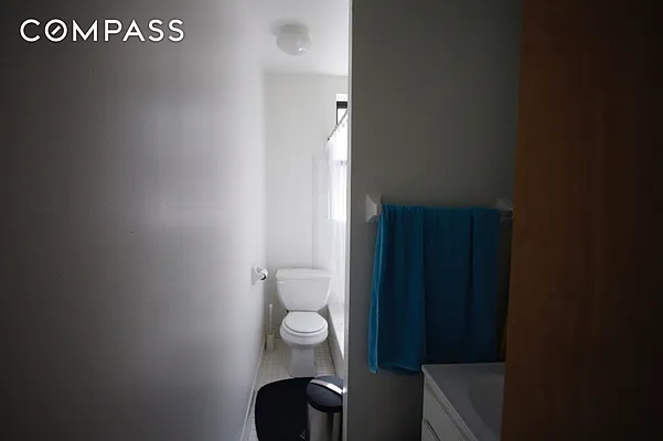 Rented by Compass | media 36