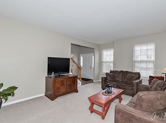 4th image of 1066 Cormar Dr