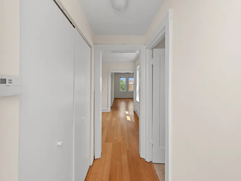 2347 W Fullerton Ave #3 — Photo 2