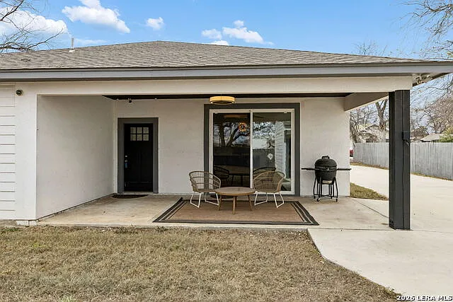 303 Pendleton Ave — Photo 45