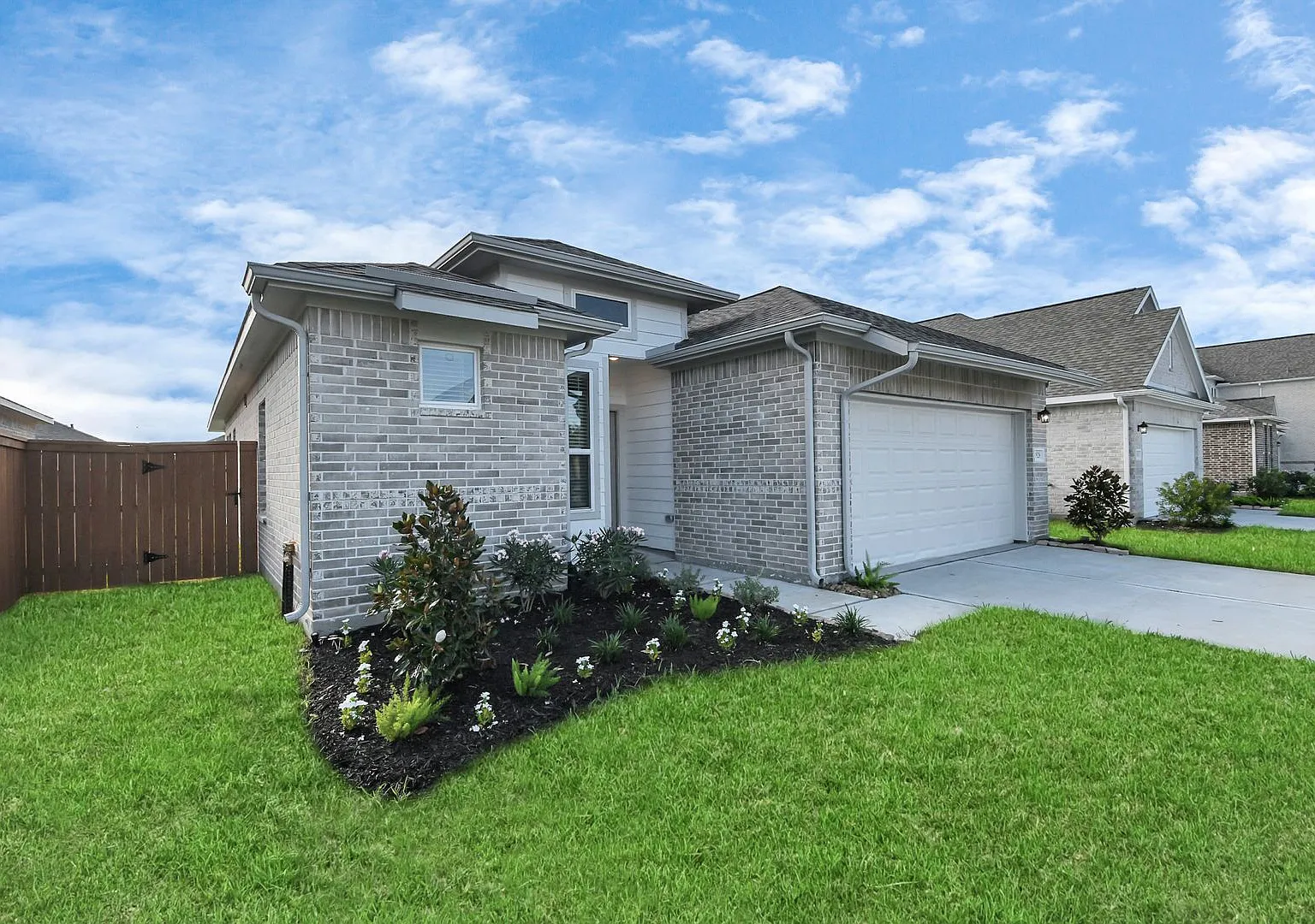 The Sage Spacious Design, Exceptional Lifestyle — Photo 3
