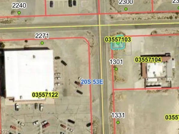 2301 Commercial Dr, Pahrump, NV 89048