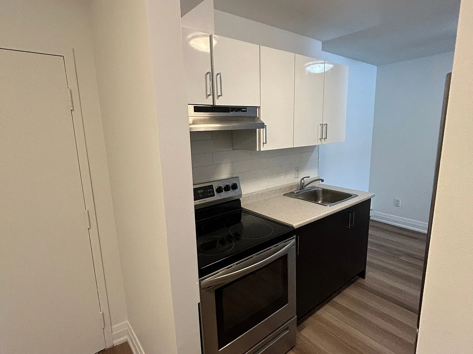 model - 59 Campbell Court — Photo 2