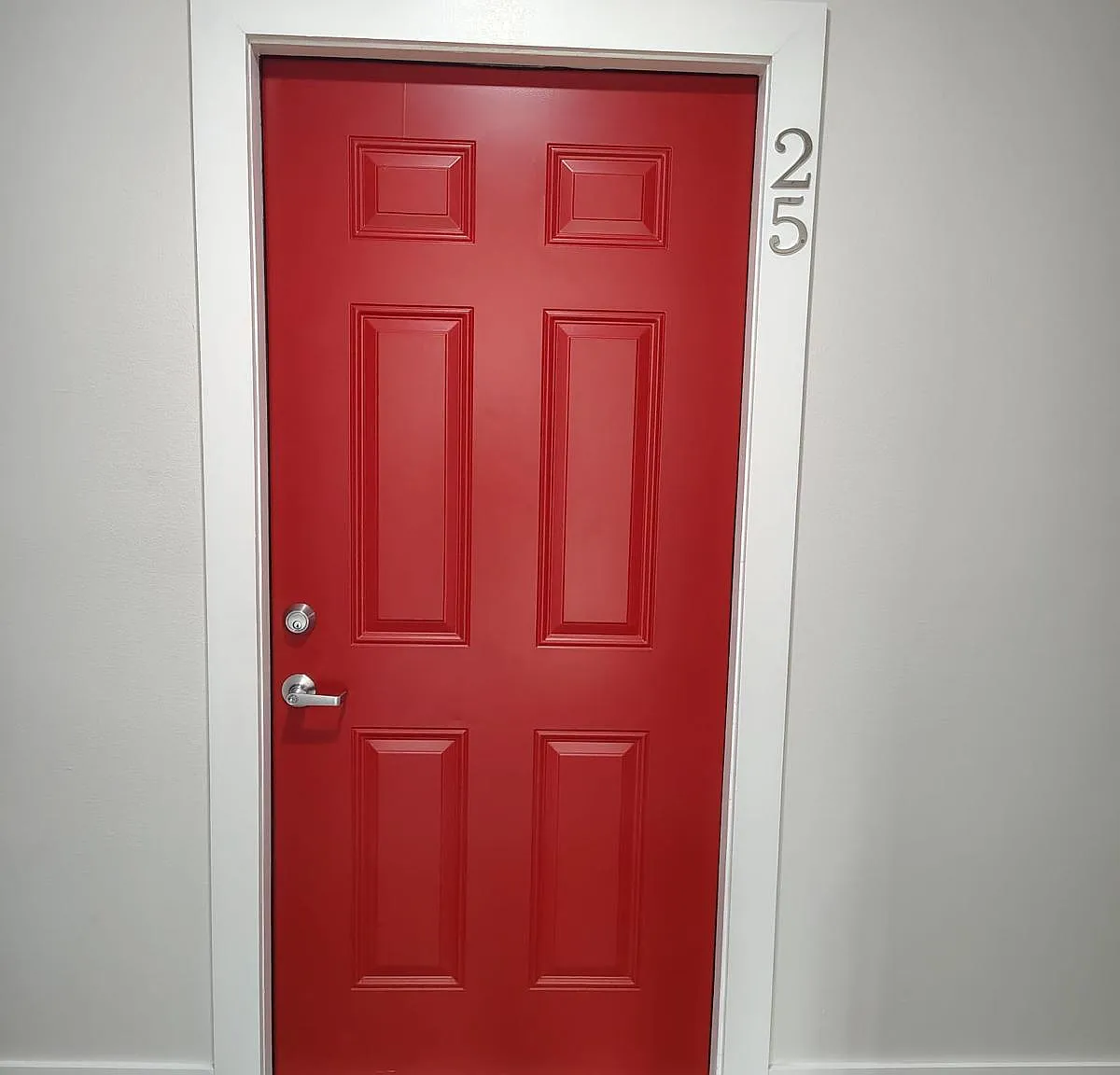 475 Umatilla Blvd — Photo 1