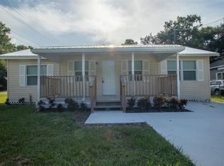 522 Bennett St, Auburndale, FL 33823