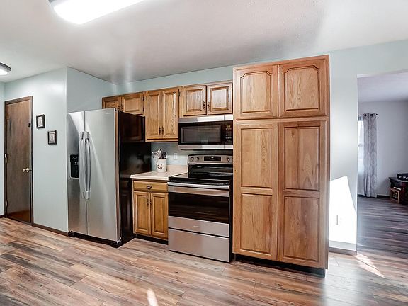5th image of 2097 Jeffey Dr