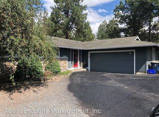 20324 Fairway Dr, Bend, OR 97702