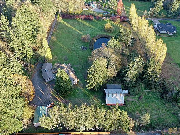 3rd image of 9724 90th Ave NW