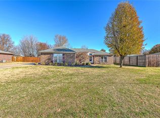 519 Concord St, Lowell, AR 72745