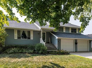 3518 Kelsey Ln SW, Rochester, MN 55902