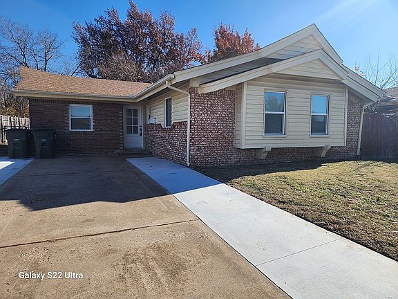 2nd image of 1408 Shalimar Dr