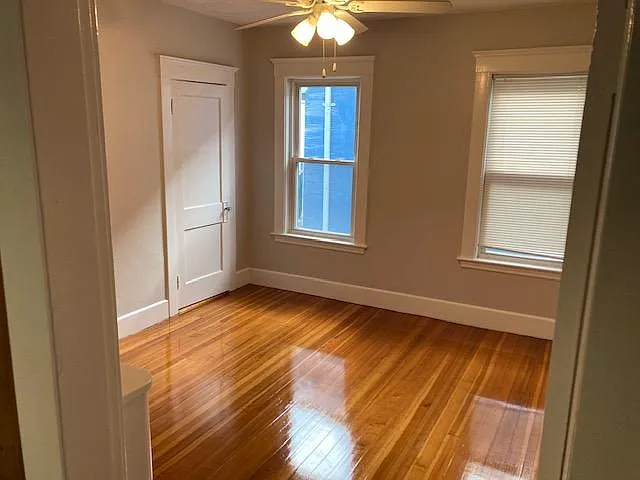 121 North St #2
