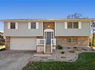 610 Charlotte Ave, Columbia, IL 62236