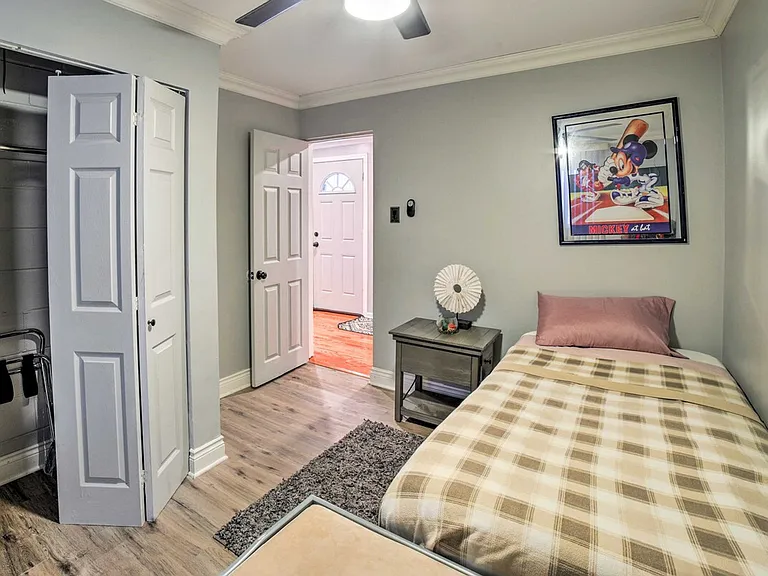 Bedroom