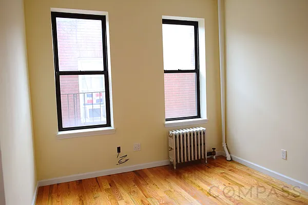 Rented by Compass | media 14