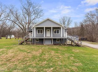 7044 Manchester Rd, Canal Fulton, OH 44614