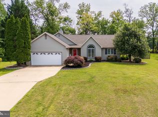 49 W Huntington Cir, Dover, DE 19904