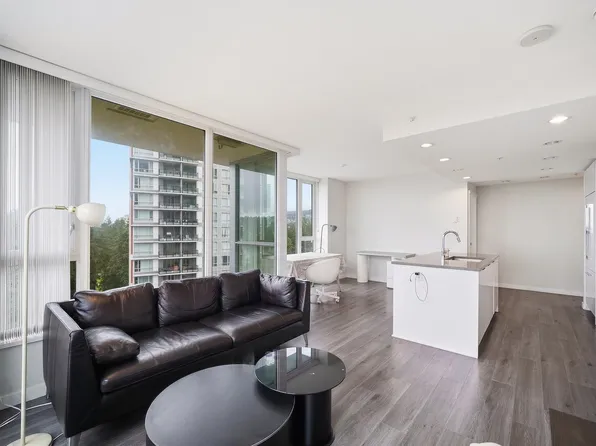 3100 Windsor Gate #1403, Coquitlam, BC V3B 0P3
