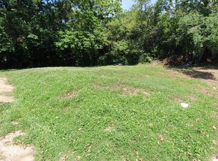 2152 Thomas H Delpit Dr, Baton Rouge, LA 70802