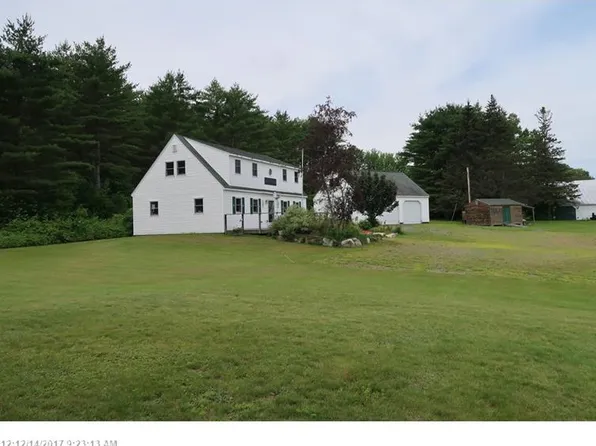365 Waterville Rd, Skowhegan, ME 04976