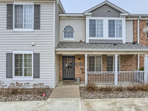 11137 Oregon Cir, Bloomington, MN 55438